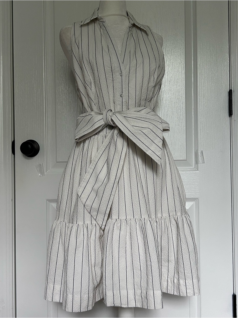 Vineyard Vines Kentucky Derby Seersucker Tiered White Pinstripe Midi Dres Sz 8 - Picture 4 of 12